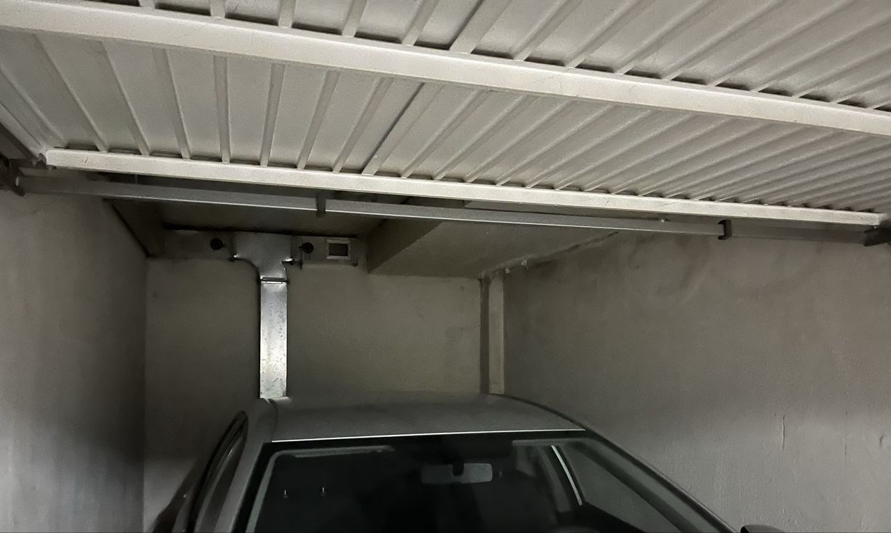 Дава се под наем Гараж / Паркомясто в София, Студентски град - 18 кв.м за 94.35 € - Снимка #5