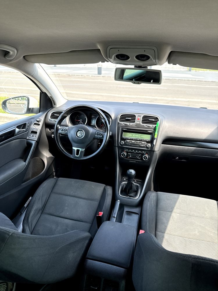(Rezervat) VW Volkswagen Golf 6 – 2.0 TDI – 2009 – Euro 5 Manual