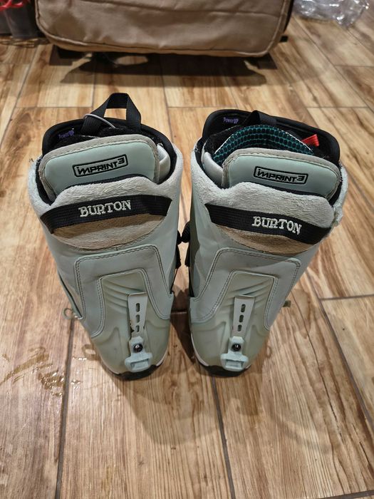 Обувки и автомати Burton Step On