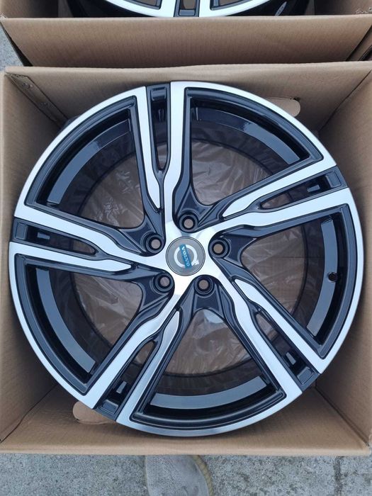 Jante noi Volvo R18, R19