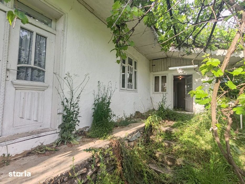 Casa  si teren in zona Gura Idrici, Vaslui