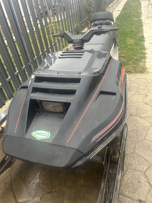 Vand snowmobil arctic cat 440