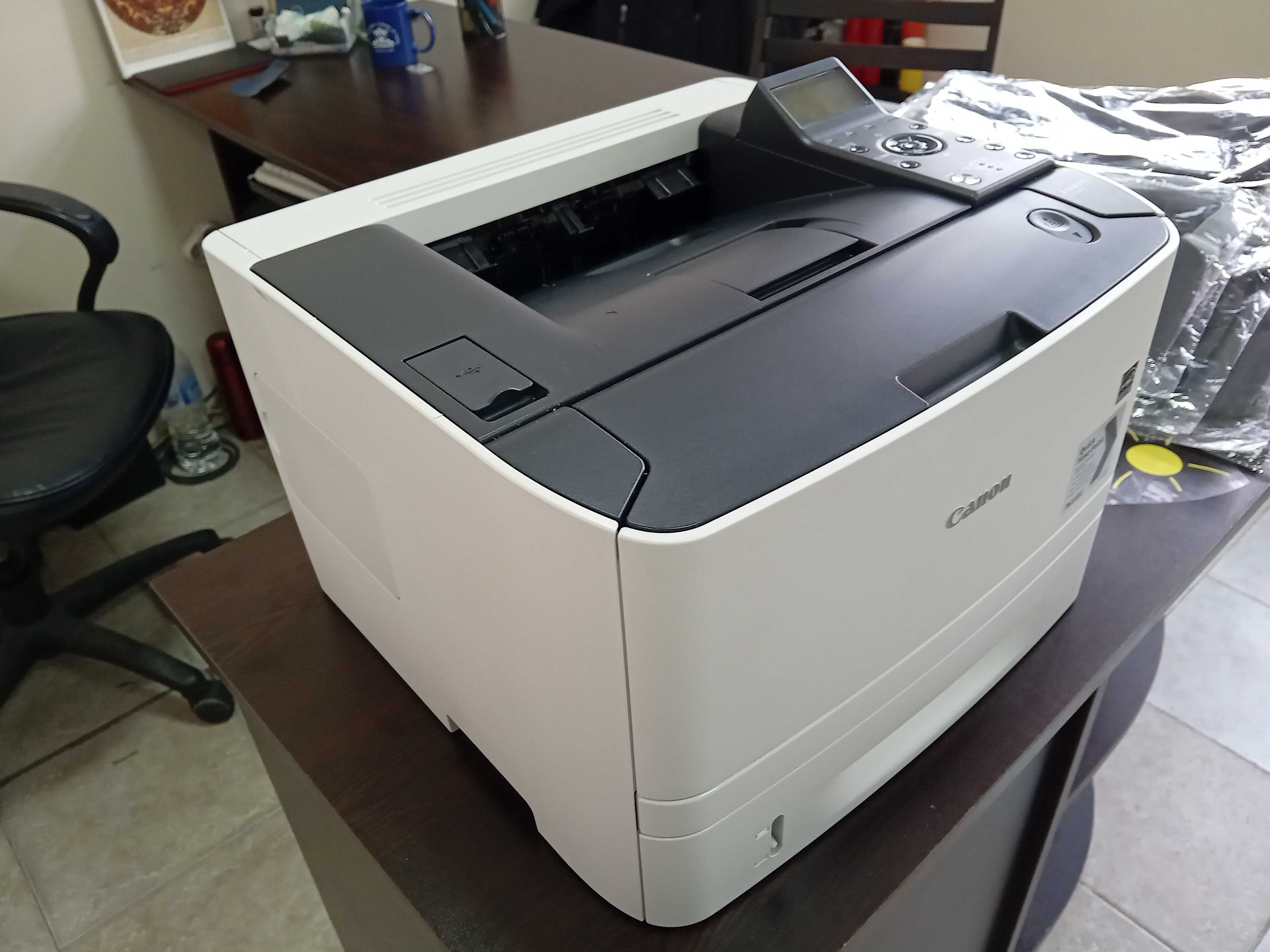 Отличен! Лазерен принтер Canon LBP 6670  с дуплекс и мрежа