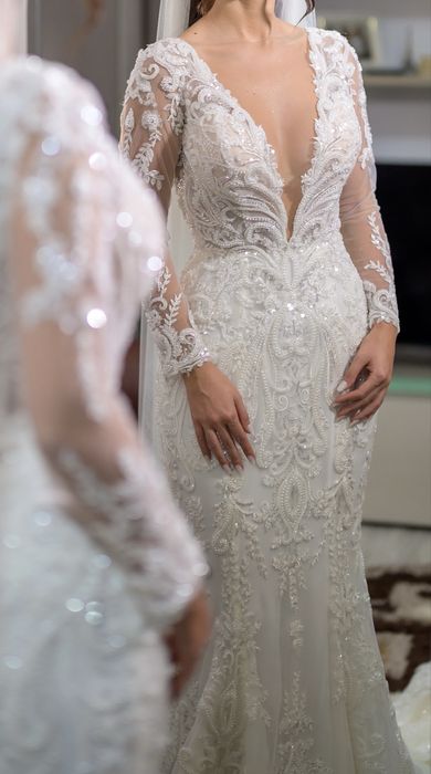 Rochie mireasa plus voal