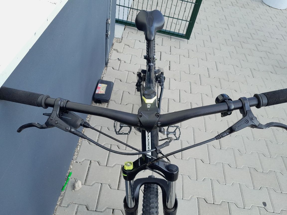 Vând bicicletă rockrider ca nouă.