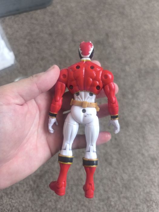 Power rangers megaforce red ranger