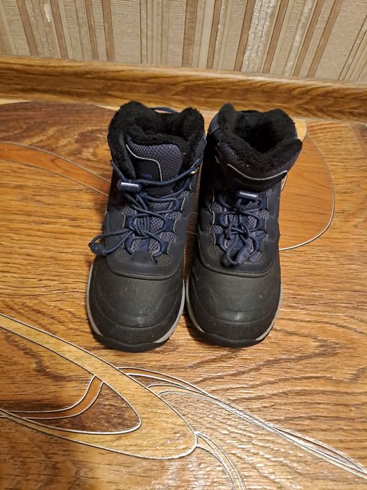 Продам ботинки для мальчика