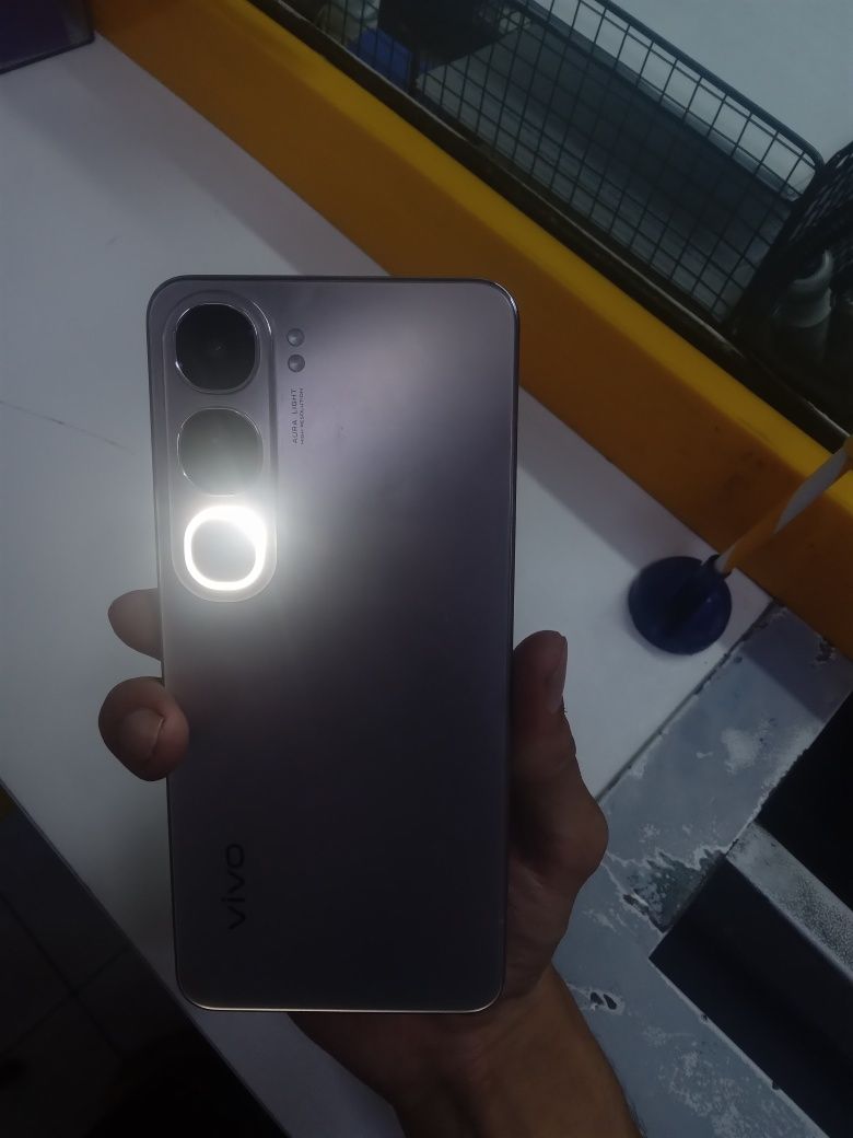 Vivo v40 lite 128GB
