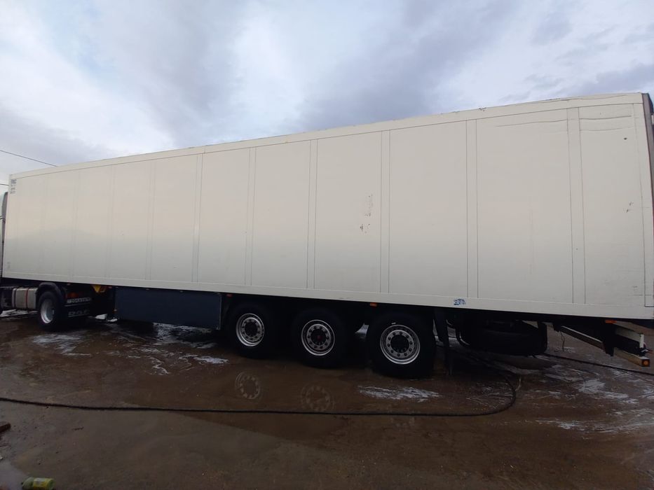 Продаётся фура с прицепом