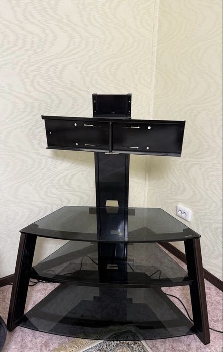 Подставка под телевизор