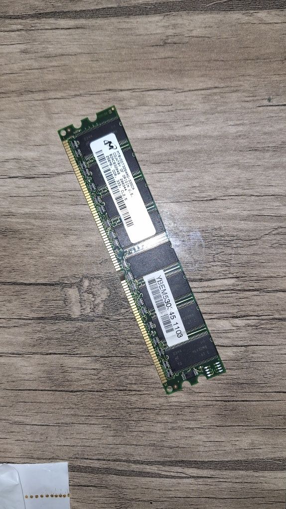 MICRON  256mb DDR3 оперативная память