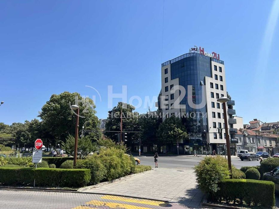 Продава се Тристаен апартамент в Варна, Център - 110 кв.м за 2164 €/кв.м - Снимка #10