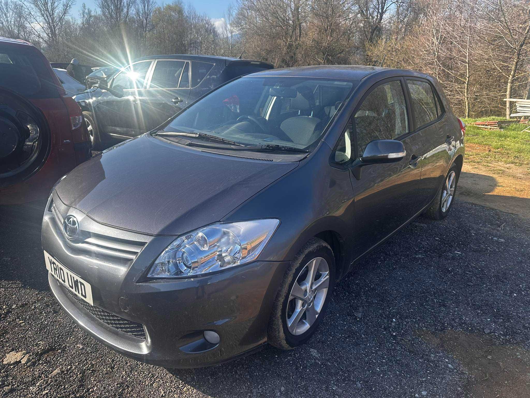 НА ЧАСТИ Toyota Auris 2010г 1.6 Valvematic – За части  132 к.с  Бензин