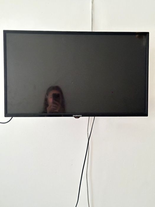 продам телевизор