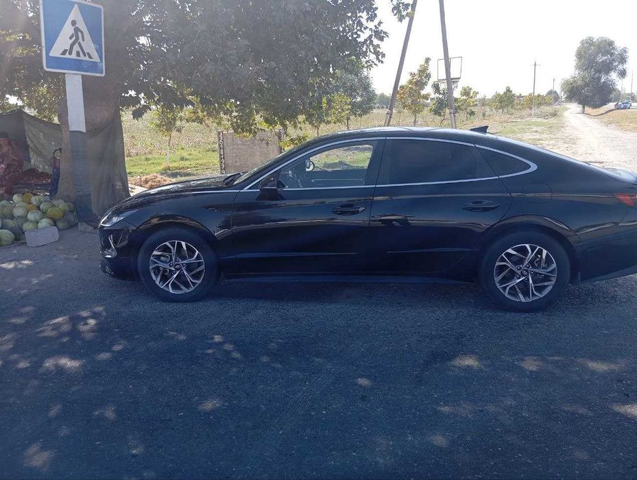Hyundai Sonata tezda sotiladi 2022-yil edial holatda narxi kelishiladi