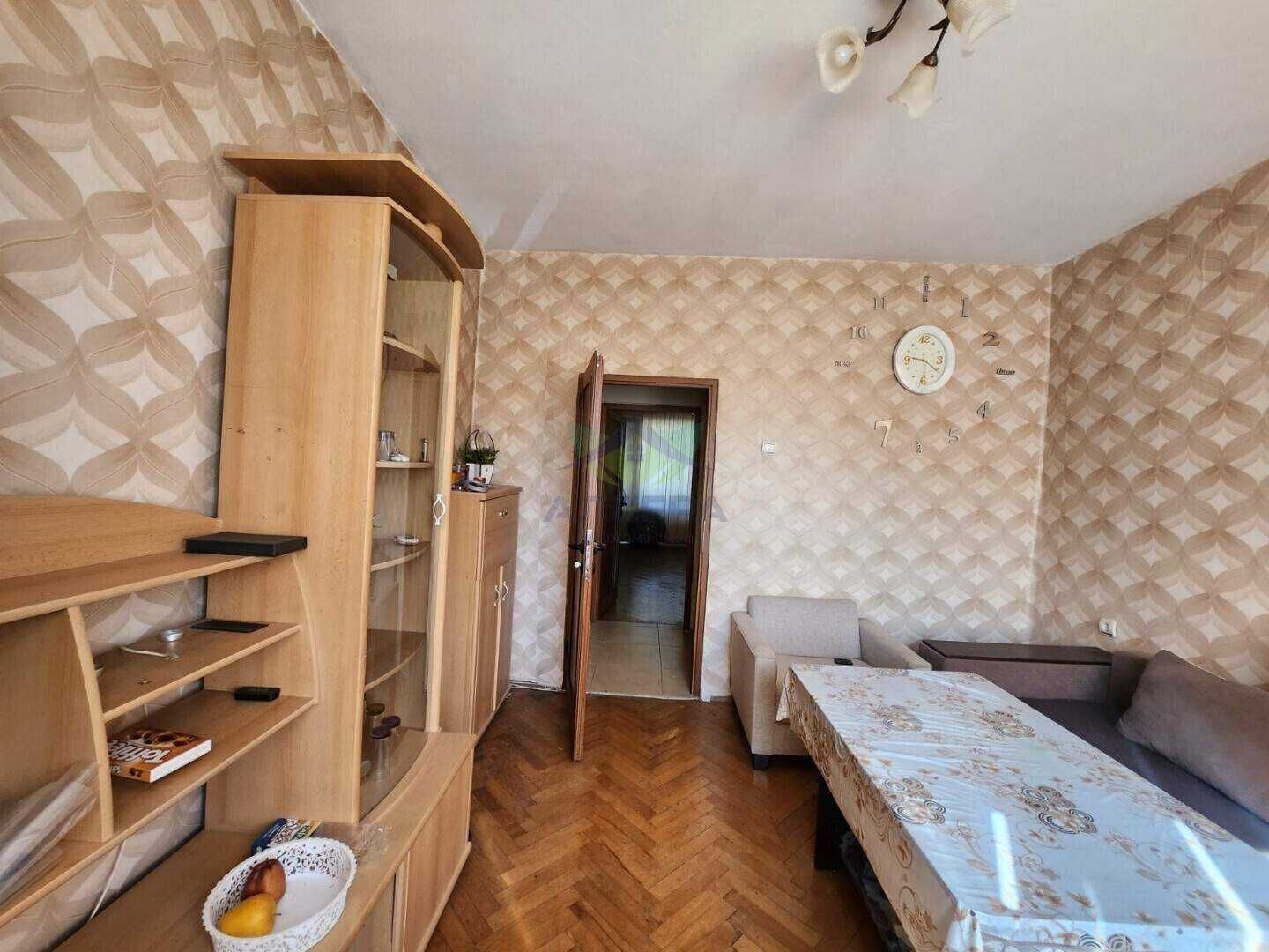 Двустаен апартамент в кв. Ставропол