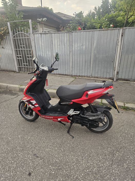 Vand peugeot speedfight 3