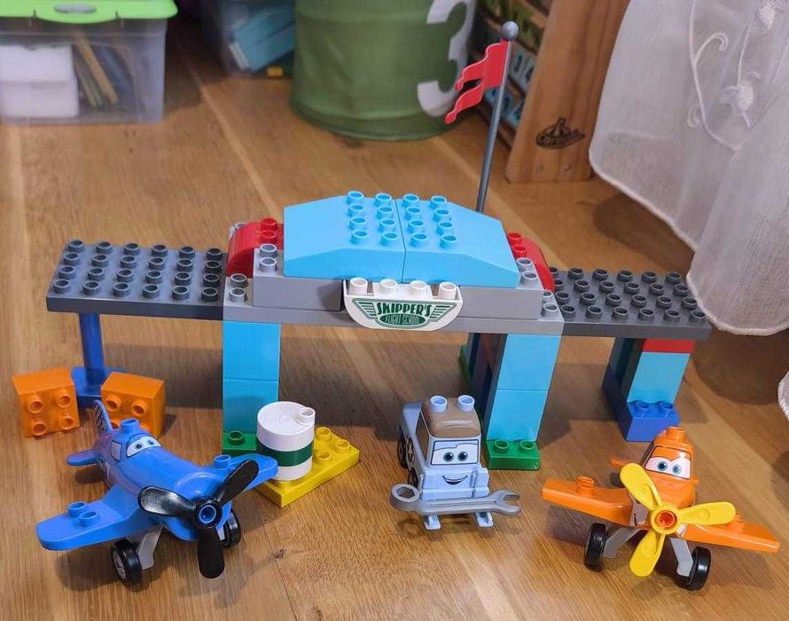 LEGO DUPLO 10980 si LEGO Duplo Disney 10511