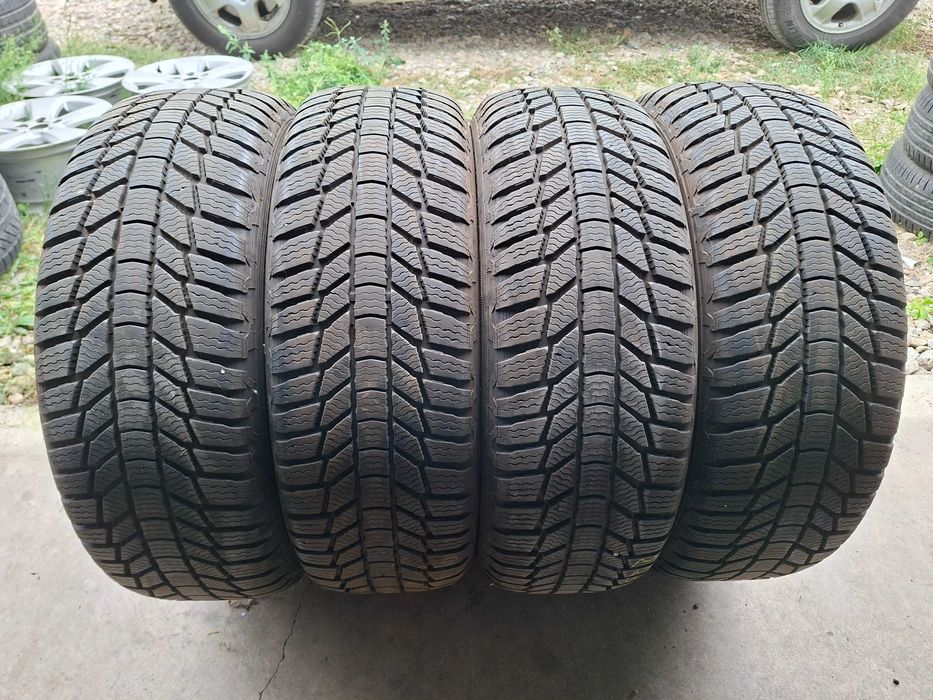 225/60 R17 GENERAL