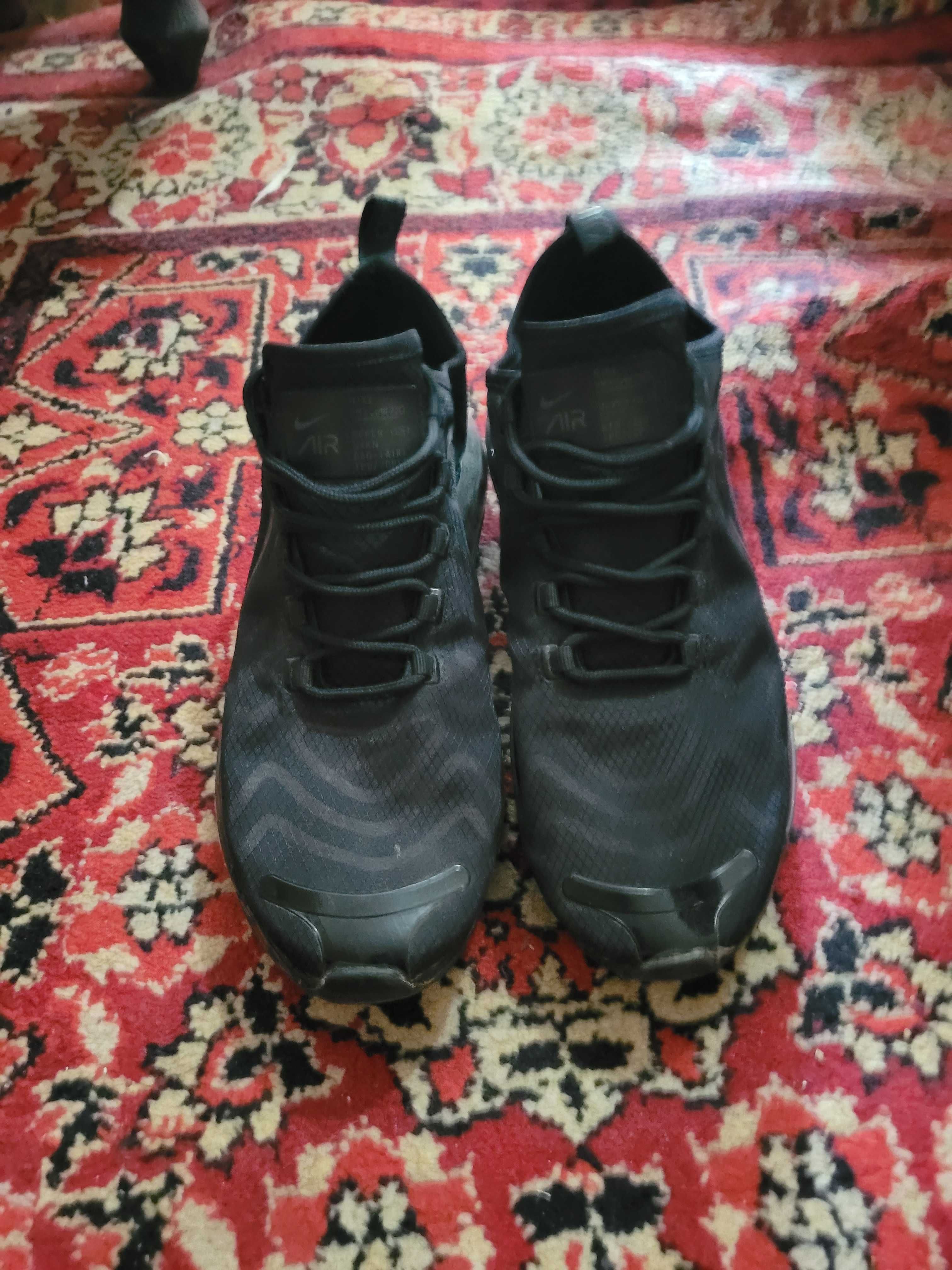 кроссовки    nike