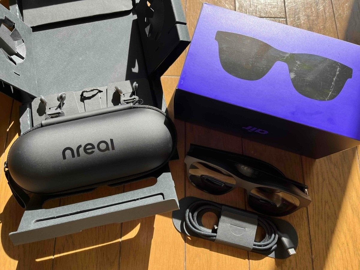 Xreal Air 1 (AR-ko‘zoynak) sotiladi, deyarli yangi!