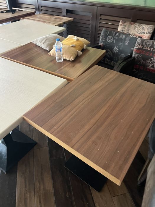 Маси за ресторант, различни цветове и размери