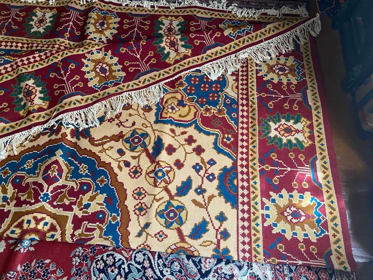 Продавам котленски килим 19 век - нов