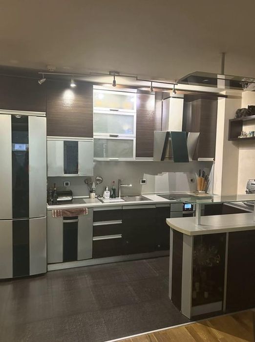 Тристаен, продажба, ж.к Банишора