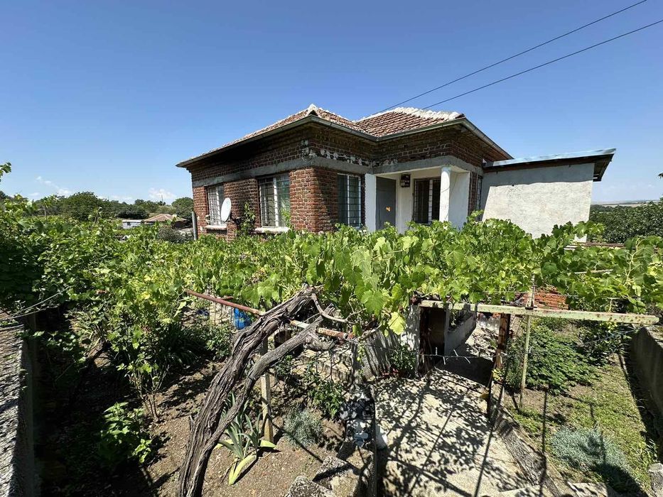 Продава се Къща в Бургас, Център - 132 кв.м за 493 €/кв.м - Снимка #10