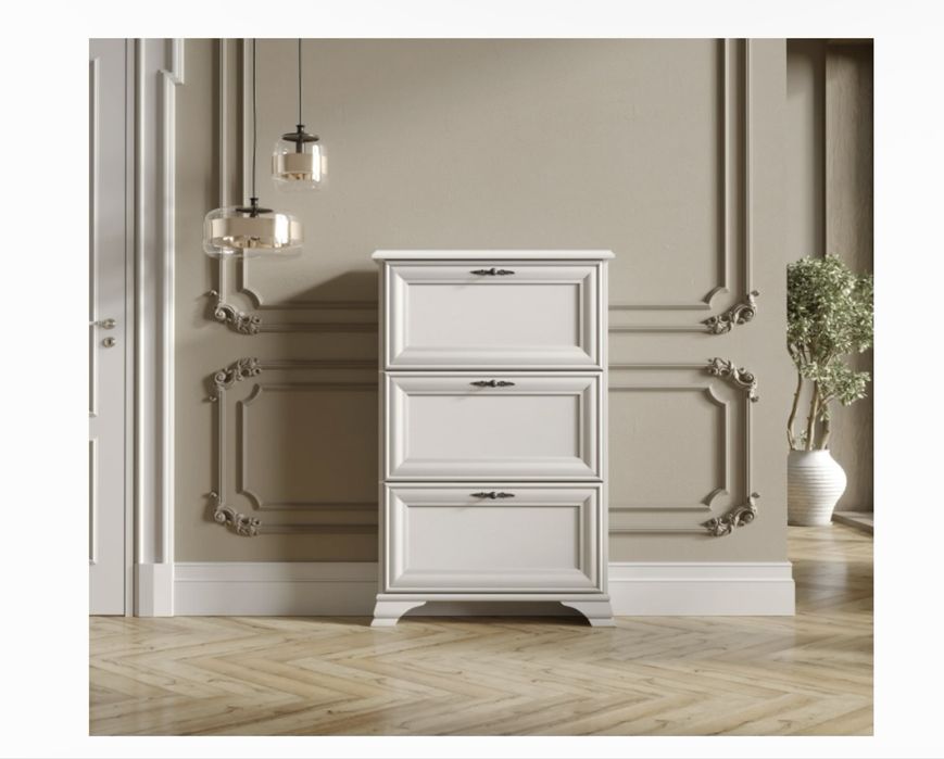 Продам обувницу