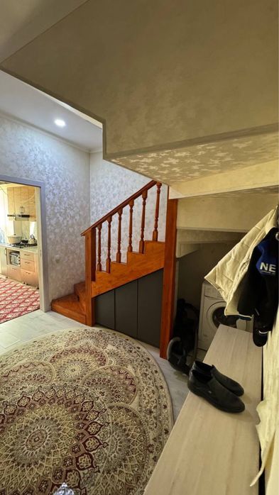 Прдаеться квартира на чиланзаре 19