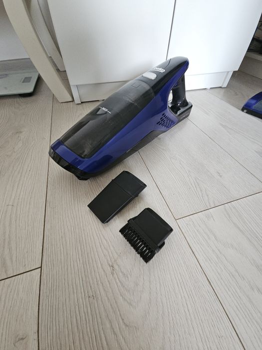 Aspirator vertical Beko PerformCyclone
