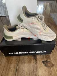 Under Armour Tribase