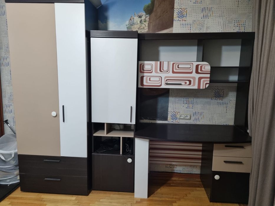 Спальный гарнитур