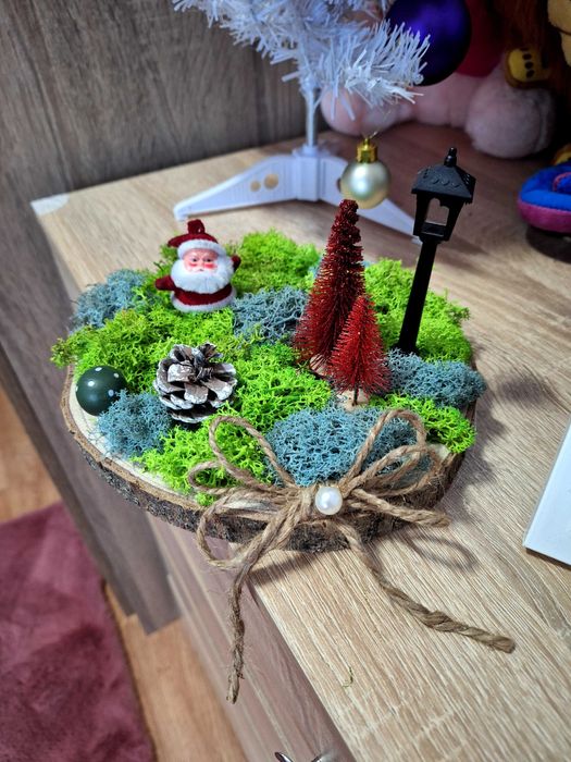 Изработка на картини / подаръчета за повод  от скандинавски мъх