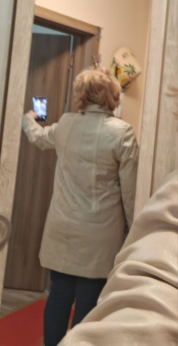 Дамско кожено яке