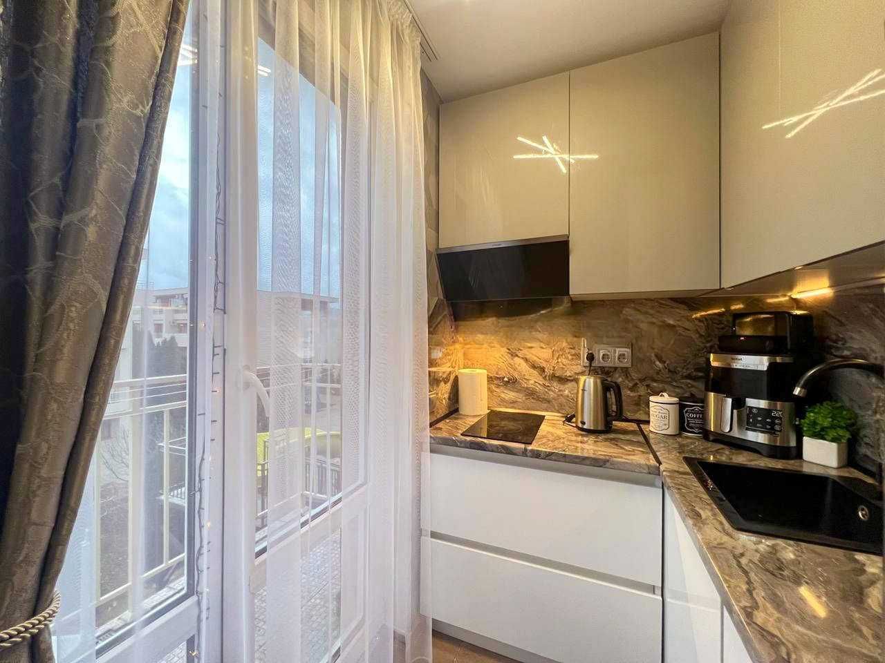 Продава се Едностаен апартамент в к.к. Слънчев бряг - 55 кв.м за 1219 €/кв.м - Снимка #1