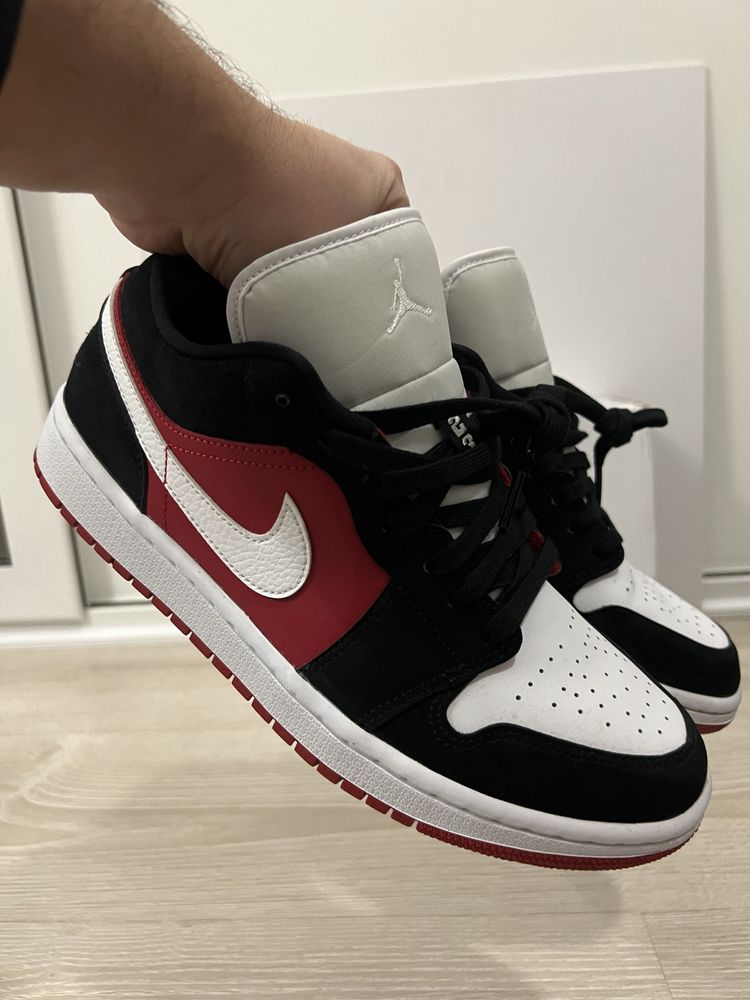 Jordan 1 Low 42.5