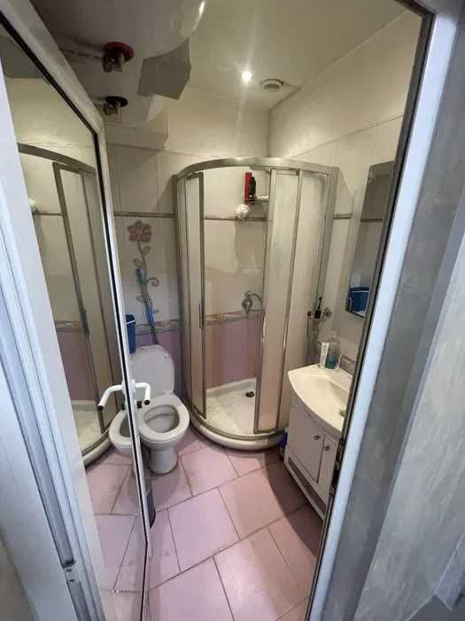 Продава се Тристаен апартамент в Пловдив, Христо Смирненски - 64 кв.м за 1329 €/кв.м - Снимка #2