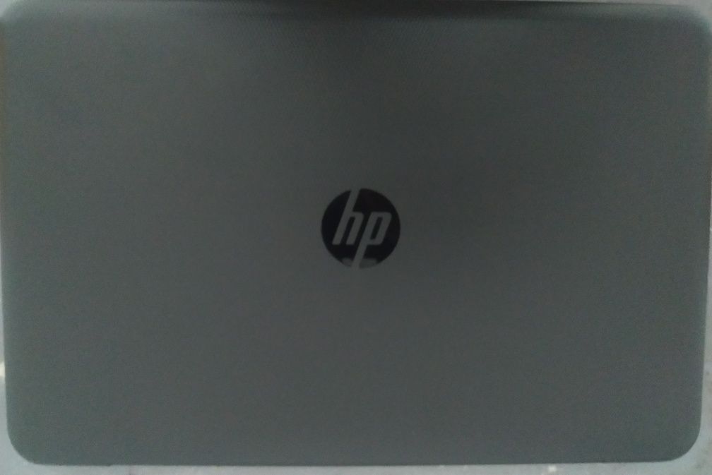 Notebook HP 1T 320 y.e
