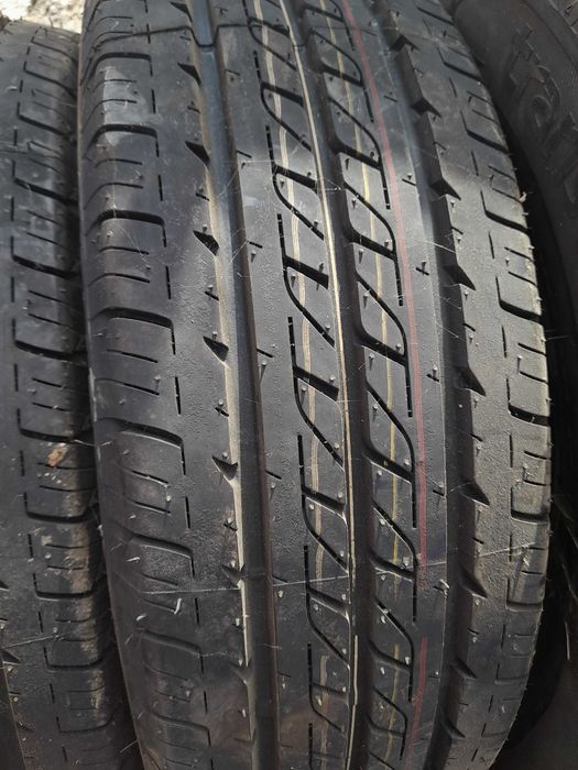 Гуми нови за микробус