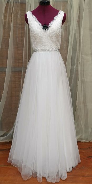 Нова булчинска рокля Unique