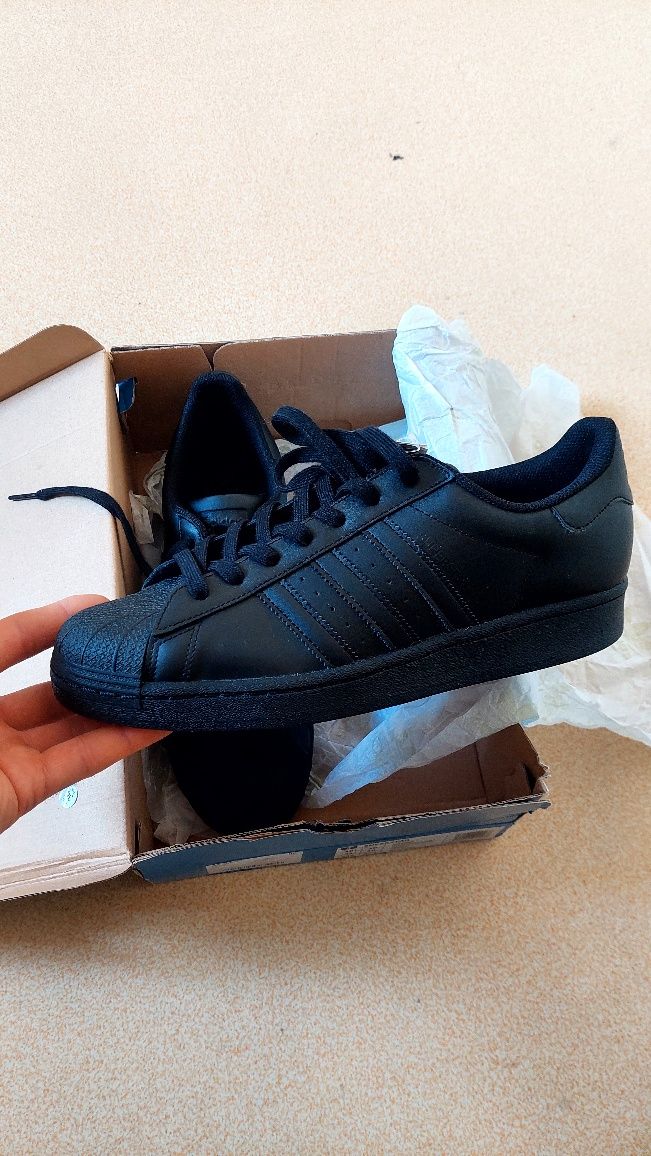 adidas superstar