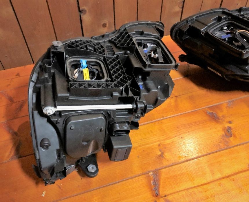 Mercedes Benz w212 e class set faruri full led adaptiv stanga dreapta