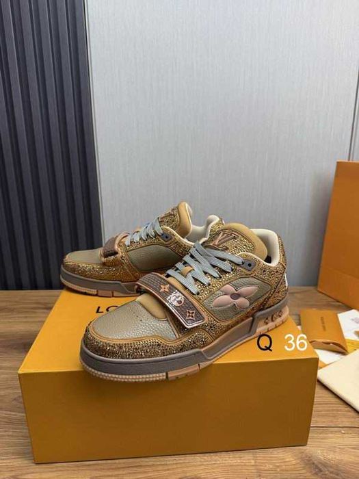 Adidasi LOUIS VUITTON, Calitate Premium, Dropzone22