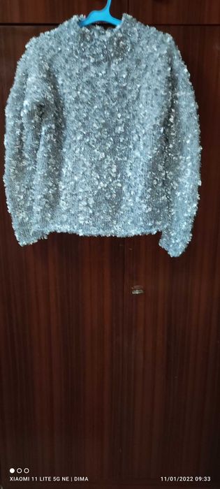 Ръчно плетени пуловери