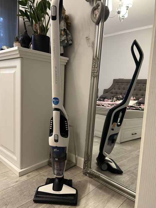 Philips PowerPro Duo | Aspirator fără fir 2 în 1