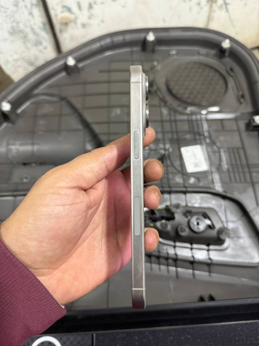 ayfon 15 pro max 256 gb