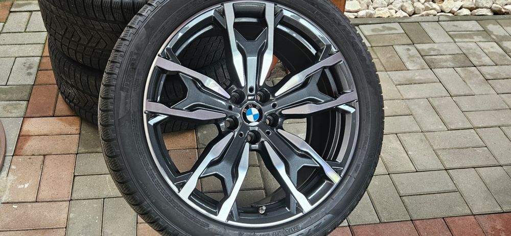 Jante BMW 20 X3 G01 X4 G02 echip iarna 245 45 20 / 275 40 20 Pirelli