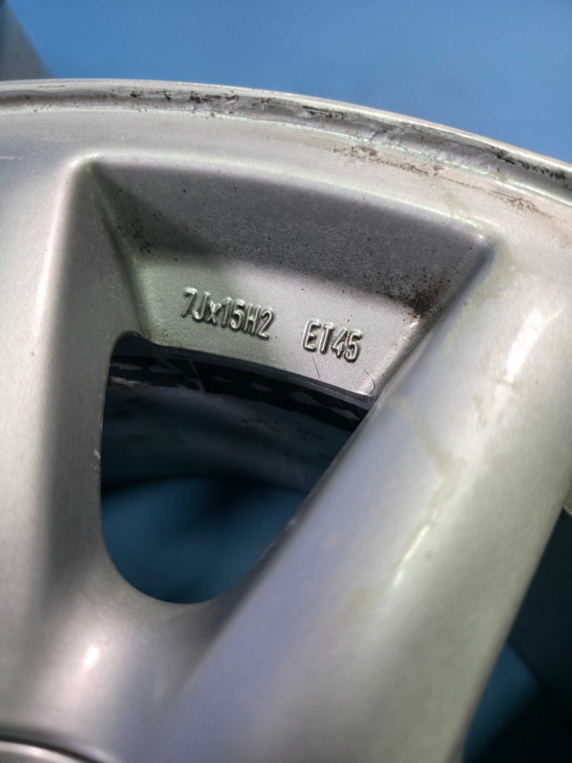 Jante Aliaj 5x112 15'' OEM VW Golf Passat Touran Caddy 7J ET 45 !
